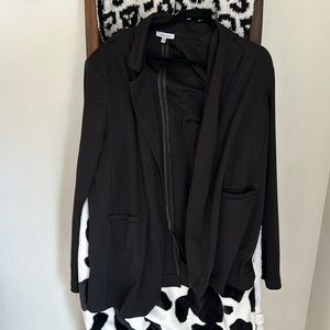Woman’s black blazer